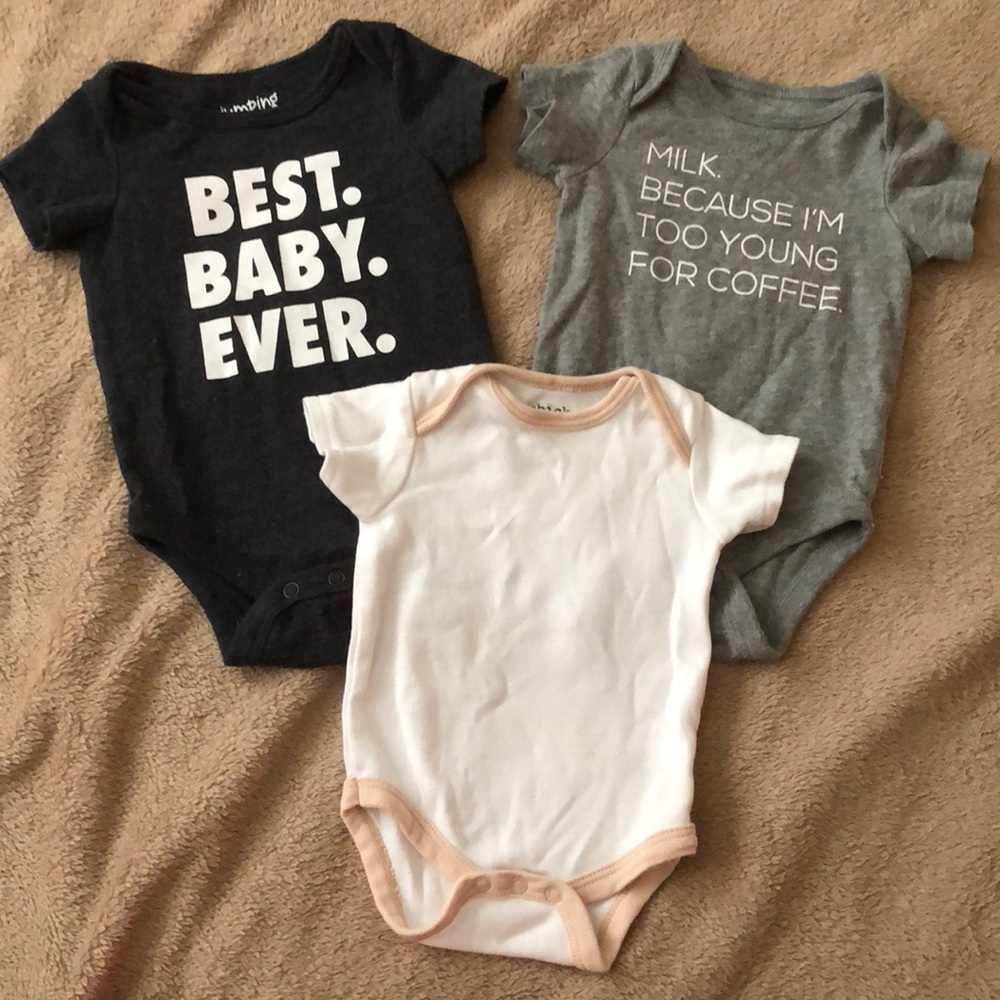 3 gender neutral onesies